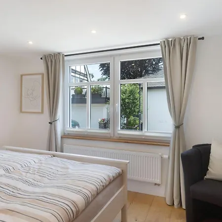 Feldmann Auf Der Mauer * 施马伦贝格