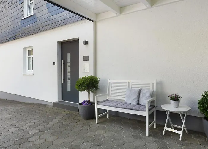 Feldmann Auf Der Mauer Schmallenberg